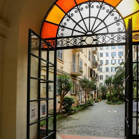 Lydka Domus Hotel Рим Екстериор снимка